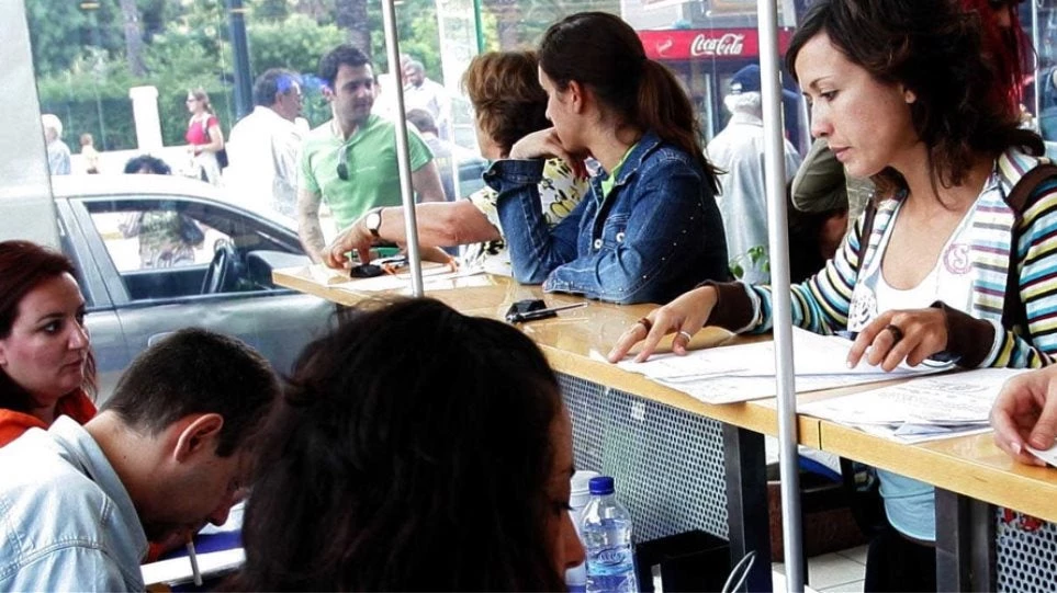 Απίστευτο! Έρχεται ο εφοριακός της γειτονιάς με επισκέψεις πόρτα – πόρτα!